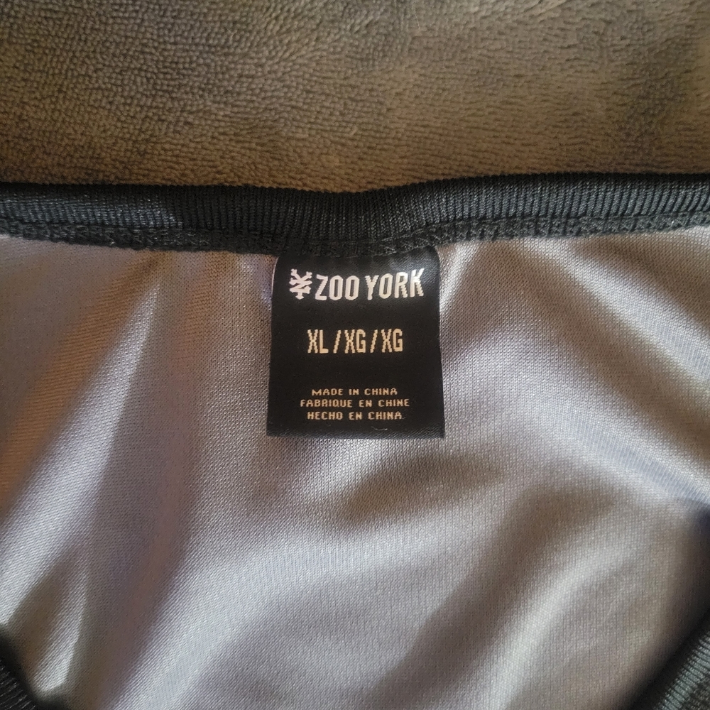 ZOO YORK**XL**MENS TANK TOP